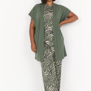 W20354_HS_2025_7870_M_02 vest cardigan Wasabi