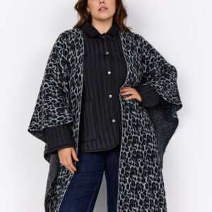 W50018_F_2025_9999C_M_01 nimo 4 poncho Wasabi