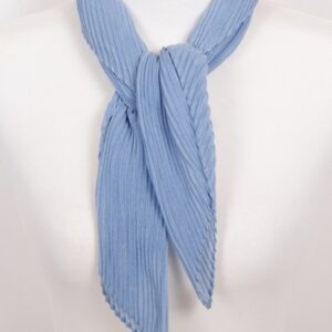906-008-252-2-light-blue-toerklaede-jk-necklace.jpg