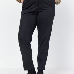 W20013_F_2023_9999_M_02 sina 2 bukser wasabi