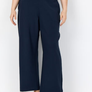 W20610_S_2026_6910_M_02 Kufa 5 bukser Wasabi