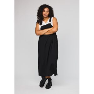 s262885 f Isabell Spencer Studio