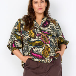 W10767_HS_2026_1620C_M_01 Heva 2 bluse Wasabi